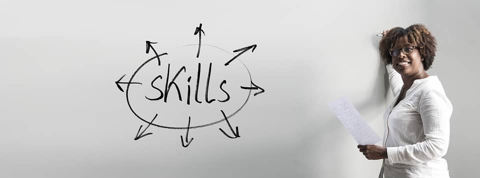 12 ESSENTIAL SKILLS FOR NEW MANAGERS TO BE SUCCESSFUL IN CAREER